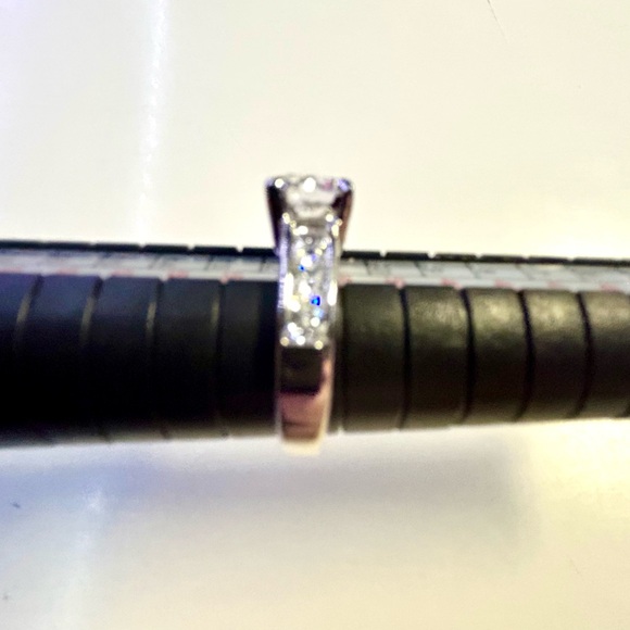 Faux DIAMOND Solitaire with Baguette Accents Set in Platinum Plated CZ Size 6 - Picture 5 of 6